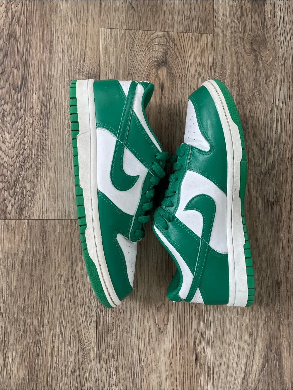 Women Size 7 Nike Dunk Low White Malachite Green Shoes 5.5Y